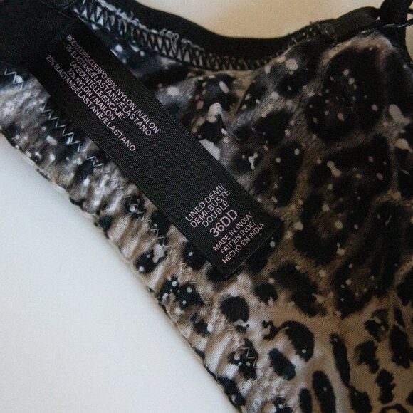 Victoria's Secret Lined Demi Bra Bundle Size 36DD - Picture 7 of 16